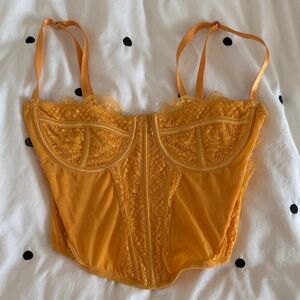 La Hearts Mustard Lace-Trim Bustier Bra